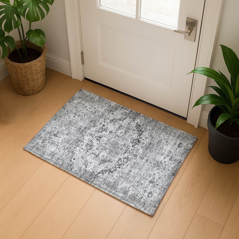 Premium Washable Super Soft Traditional Vintage Mayfield Rug - Gray - 1'8" x 2'6"