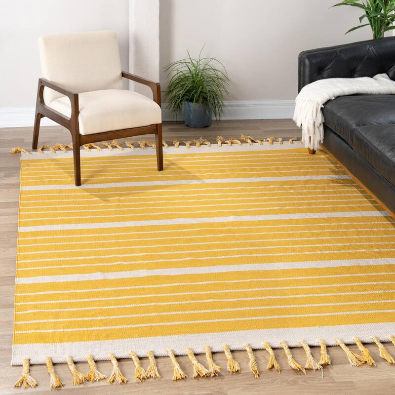 Contemporary Dario Collection Area Rug - Gold-White - 7' Square