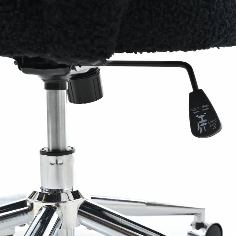 Teddy Swivel Chair for living room