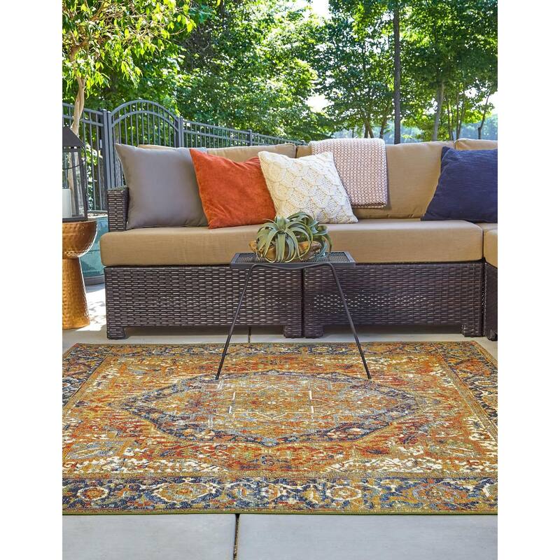 Outdoor Nirie Collection Area Rug
