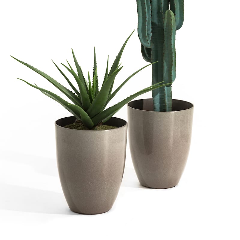 Glitzhome 16.75"H Set of 2 Oversized Eco-Friendly PE/Resin Faux Ceramic Tall Plastic Planter Porch Pot