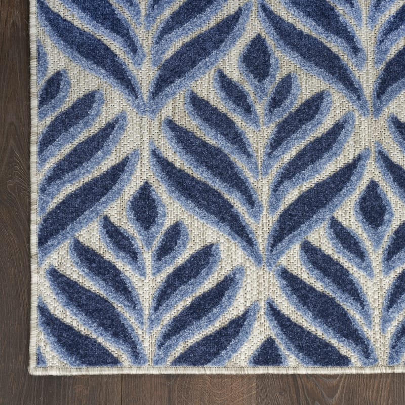 Tafi Lush Floral Weather Resistant Trendy Modern Outdoor Rug - 8' X 11'