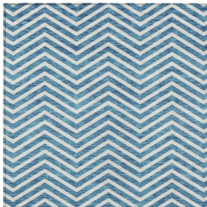 HomeRoots Chevron Transitional Rectangle Outdoor Rug