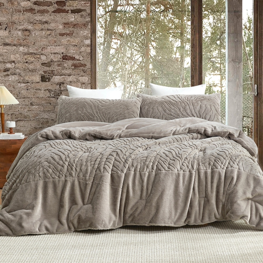 Fashionable Knit and Loop Oversized King Bedding Medium Gray and Light Gray  Extra Large Textured King Comforter