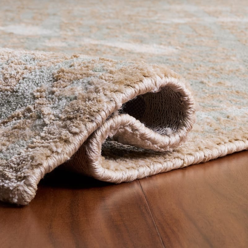 SAFAVIEH Audrey Handmade Danai Rug