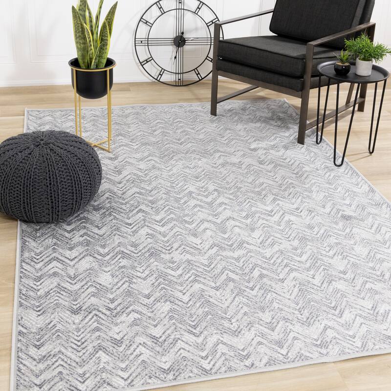 Victoria Collection - White/Grey Distressed Zig Zags Rug