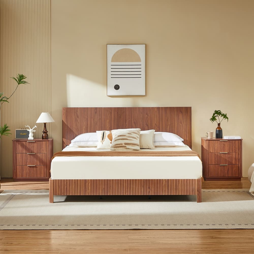 Low Profile Platform Bed, Wooden Corrugated Curved Lines Headboard Wingback Bed, Metal Slat Support Bed Frame