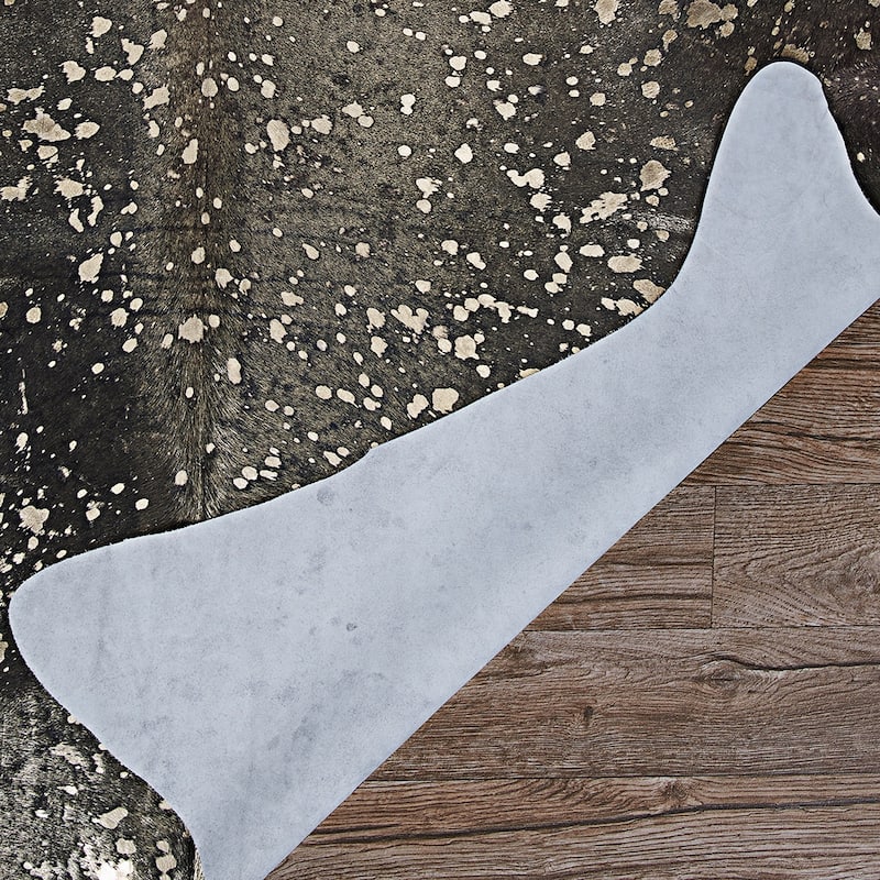 Handmade Vail Moonstone Cowhide Leather Area Rug - 7' x 7'4"