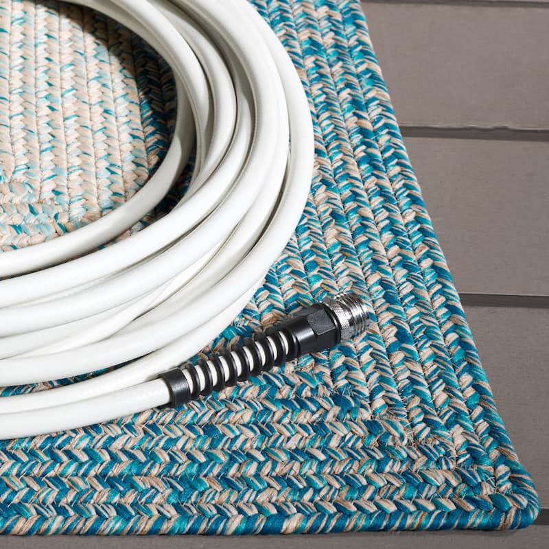 SAFAVIEH Handmade Braided Ecenur Indoor/Outdoor Machine Washable Rug