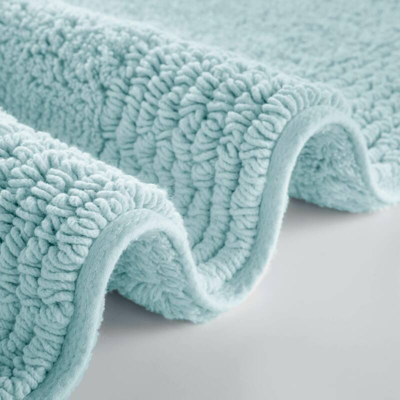 Cotton Tufted 3000 GSM Reversible Bath Rug