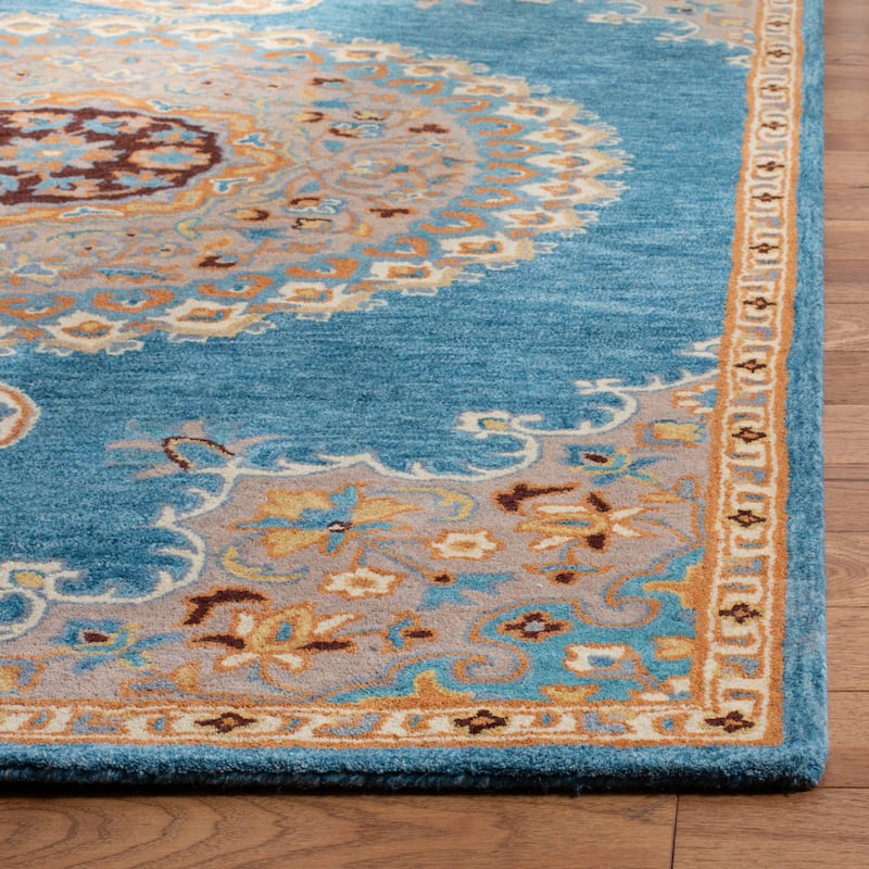 SAFAVIEH Handmade Heritage Fretwork Traditional Oriental Wool Rug