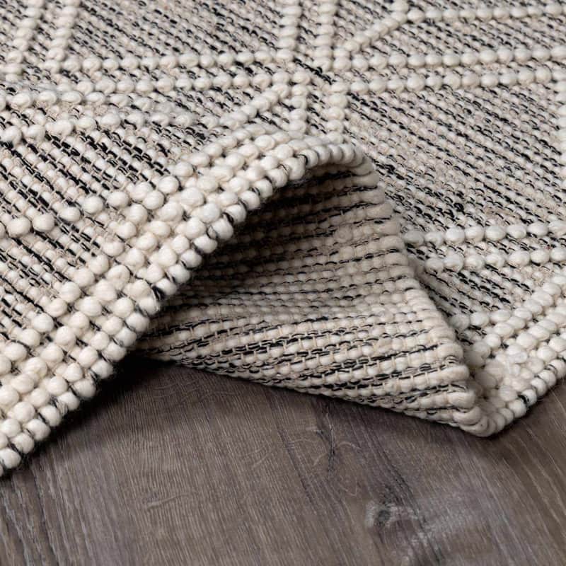 Hauteloom Arnside Living Room, Bedroom Area Rug - Ivory, Pink - 2'3" x 3'9"