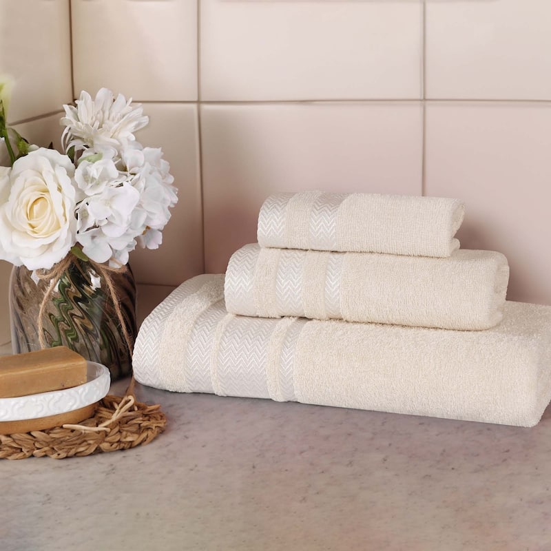 Superior Hays Cotton Medium Weight 3 Piece Bathroom Towel Set - Ivory