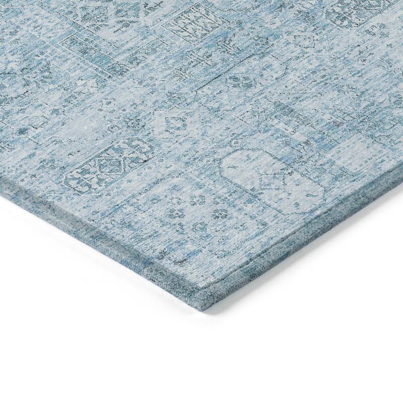 Machine Washable Indoor/ Outdoor Chantille Traditional Vintage Rug