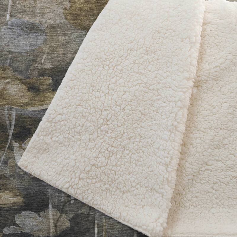 Premium Machine Washable Modern Floral Sherpa Throw Blanket