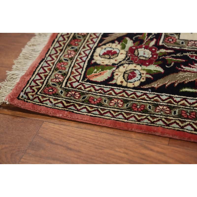 Hand Knotted Oriental 100% Silk Carpet Traditional Floral Beige & Ivories Qum Area Rug - 5' 3'' X 3' 6''