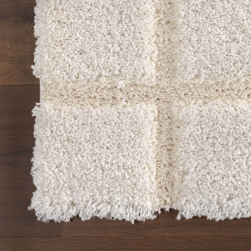 Nuloom Christabel Checkered High-Low Shag Area Rug