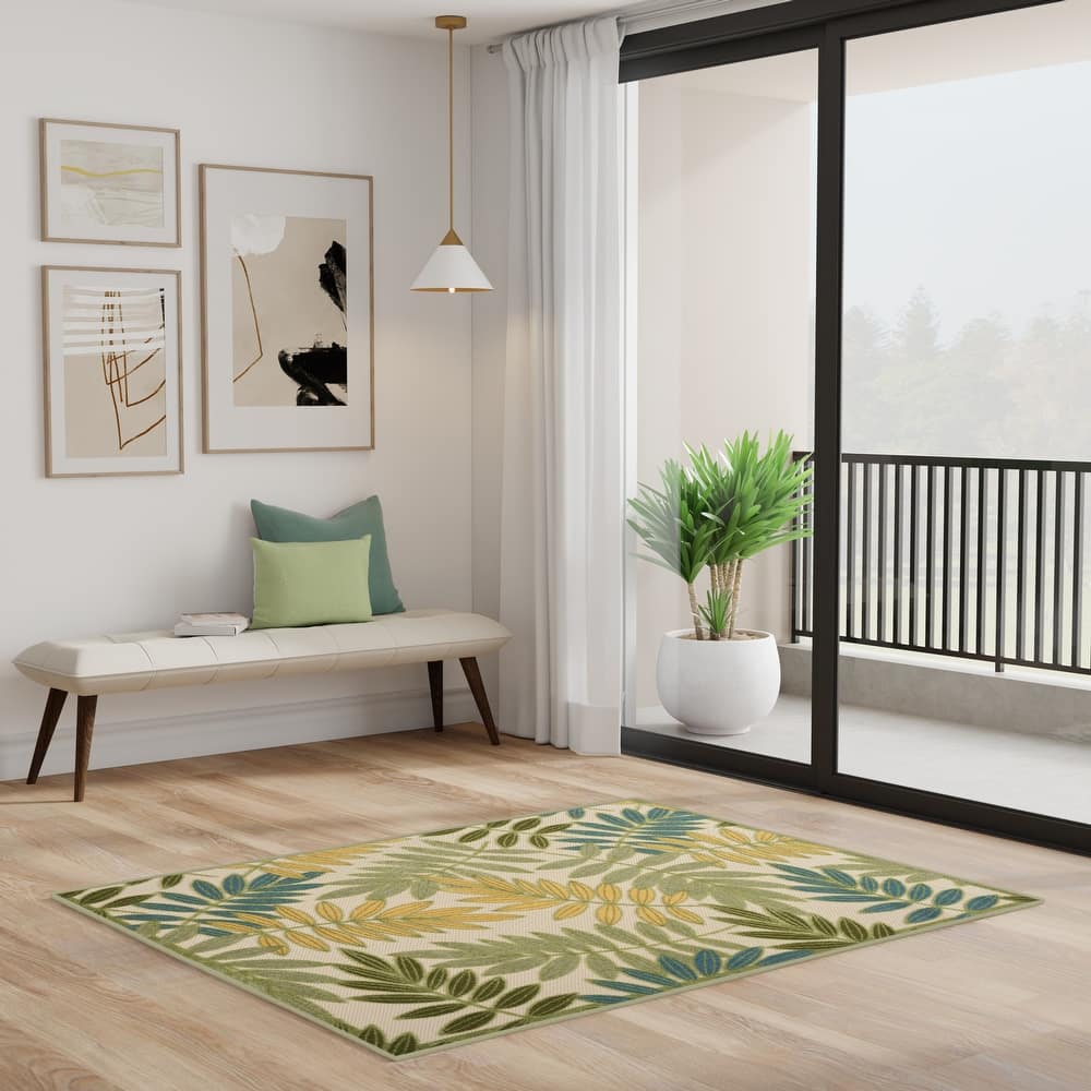 Nourison Alice Indoor/Outdoor Floral Area Rug