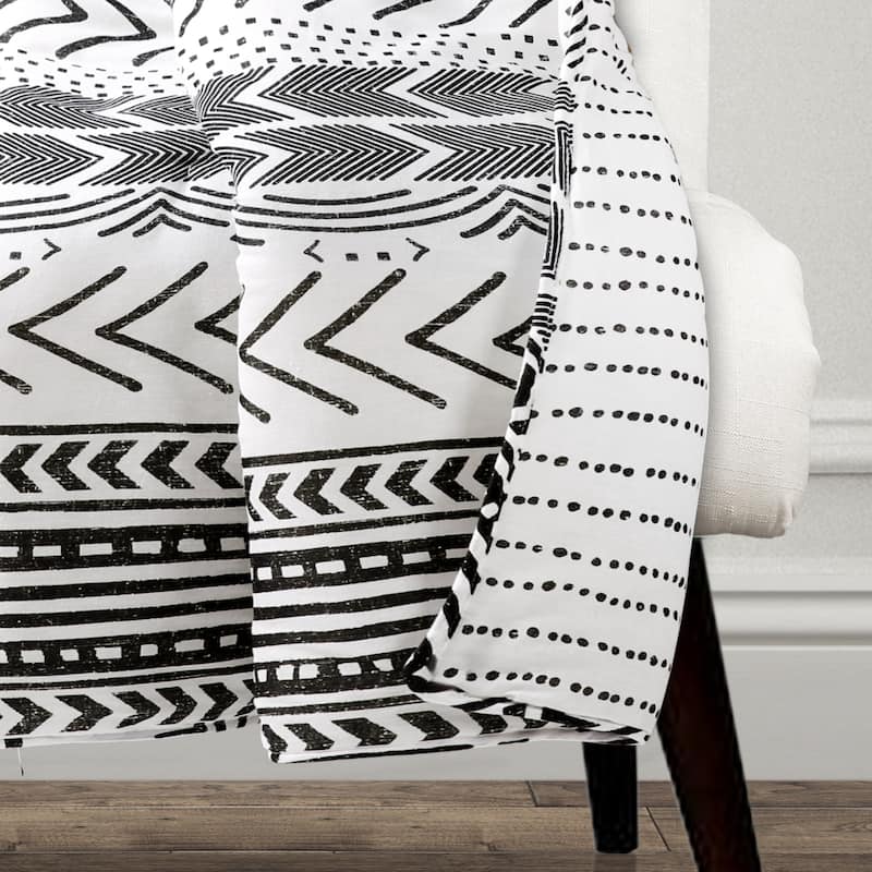 Lush Decor Hygge Geo Throw