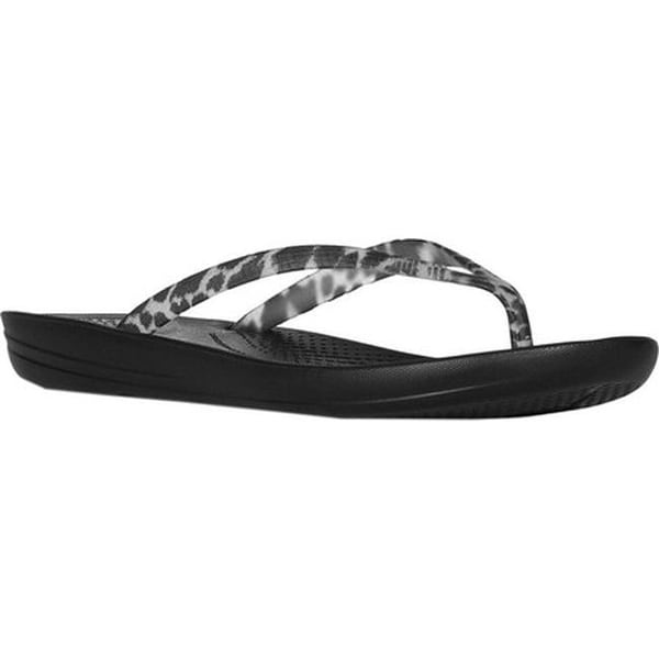 fitflop leopard print