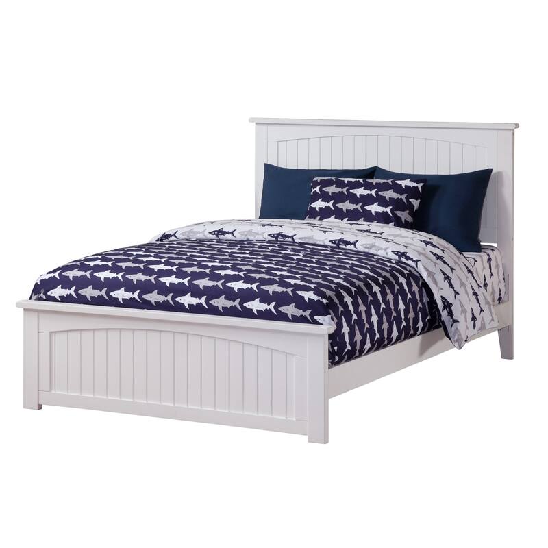 Traditional Full Size Bed Frame - Victorian Style Platform Bed with Footboard - Elegant Bedroom Furniture