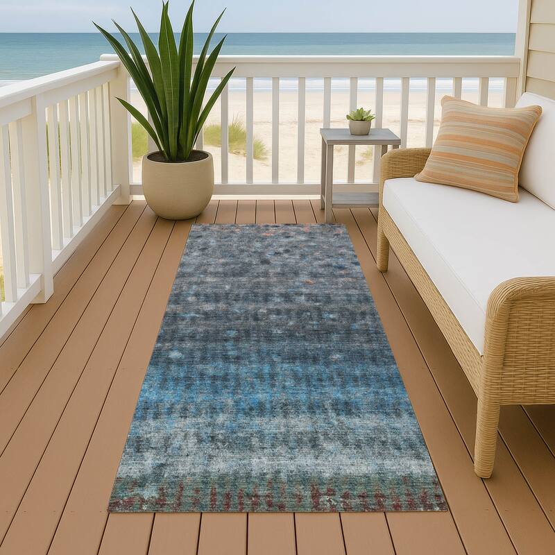 Machine Washable Indoor/ Outdoor Abstract Ombre Chantille Rug - Blue - 2'3" x 7'6"