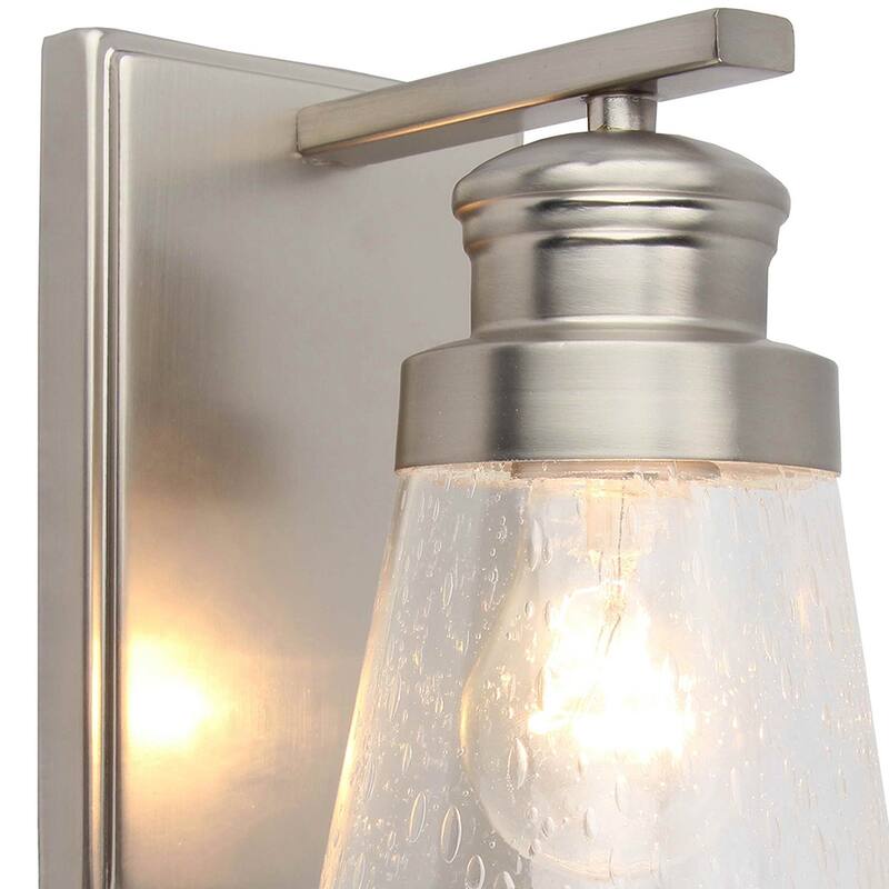 1 Light Vanity lighting in Brushed Nickel Finish