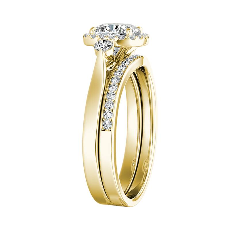 Auriya 1/2ct Cushion-cut Moissanite and Diamond Engagement Ring Set 14k Gold 2/5ct TDW
