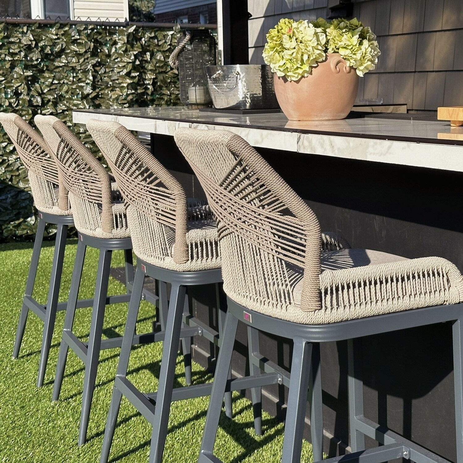 Outdoor counter height stools 2025