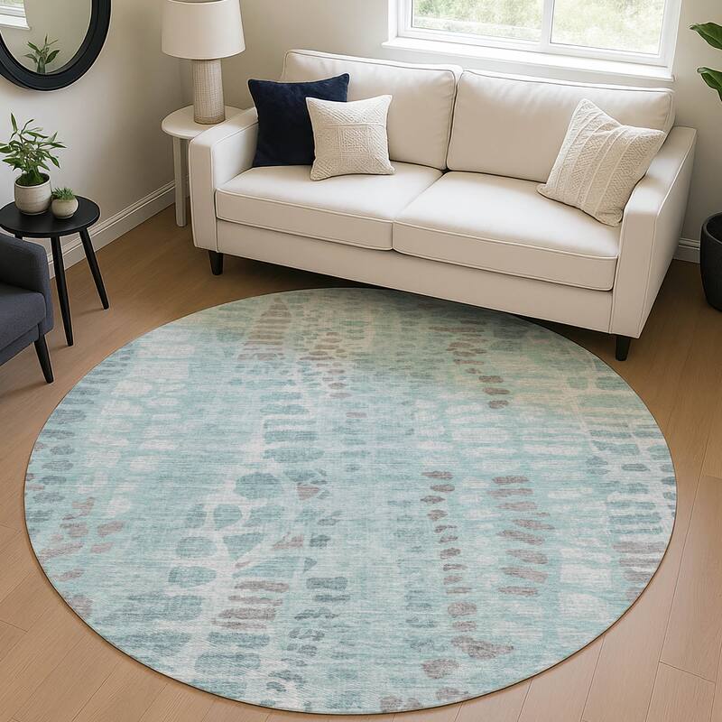 Machine Washable Indoor/ Outdoor Modern Imprints Chantille Rug