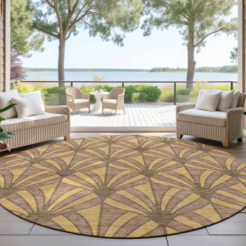 Machine Washable Indoor/ Outdoor Casual Kim Chantille Rug - Gold - 8' x 8'