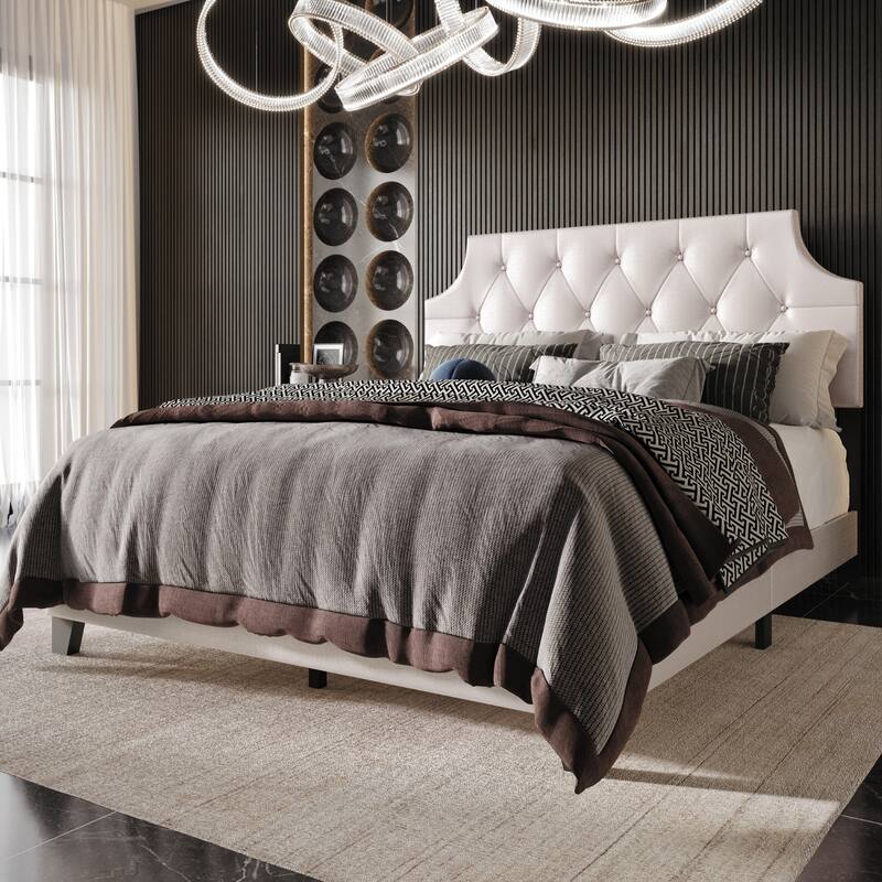 Clayfell Mexico Tufted Upholstered Platform Bed