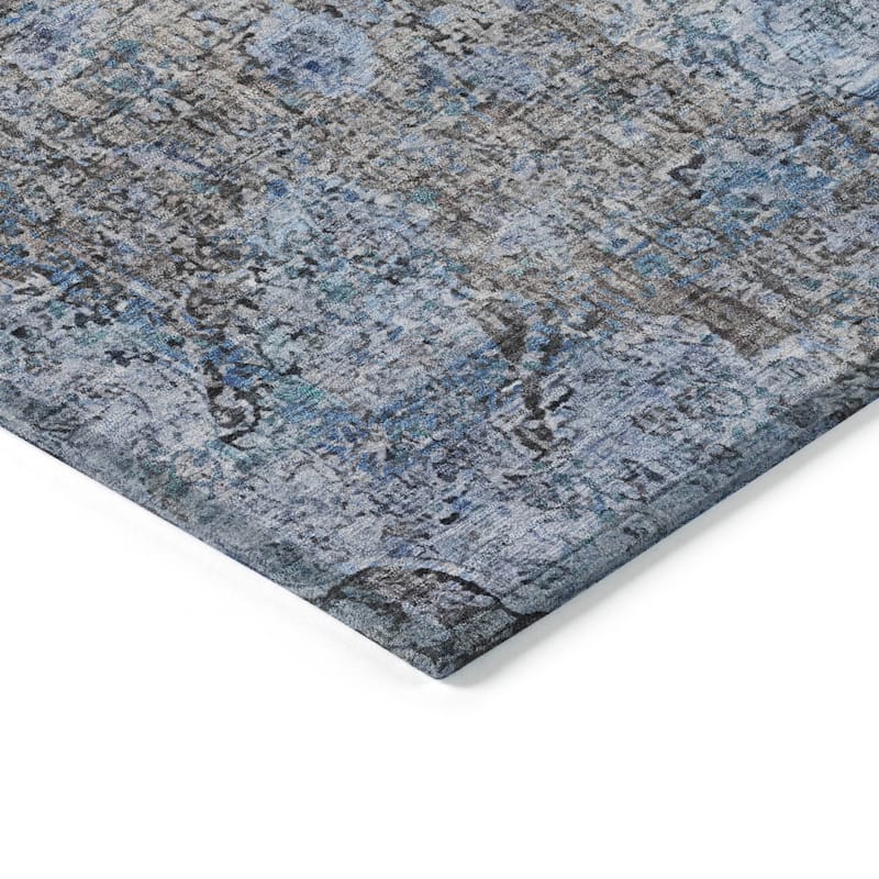 Machine Washable Indoor/Outdoor Traditional Global Chantille Rug