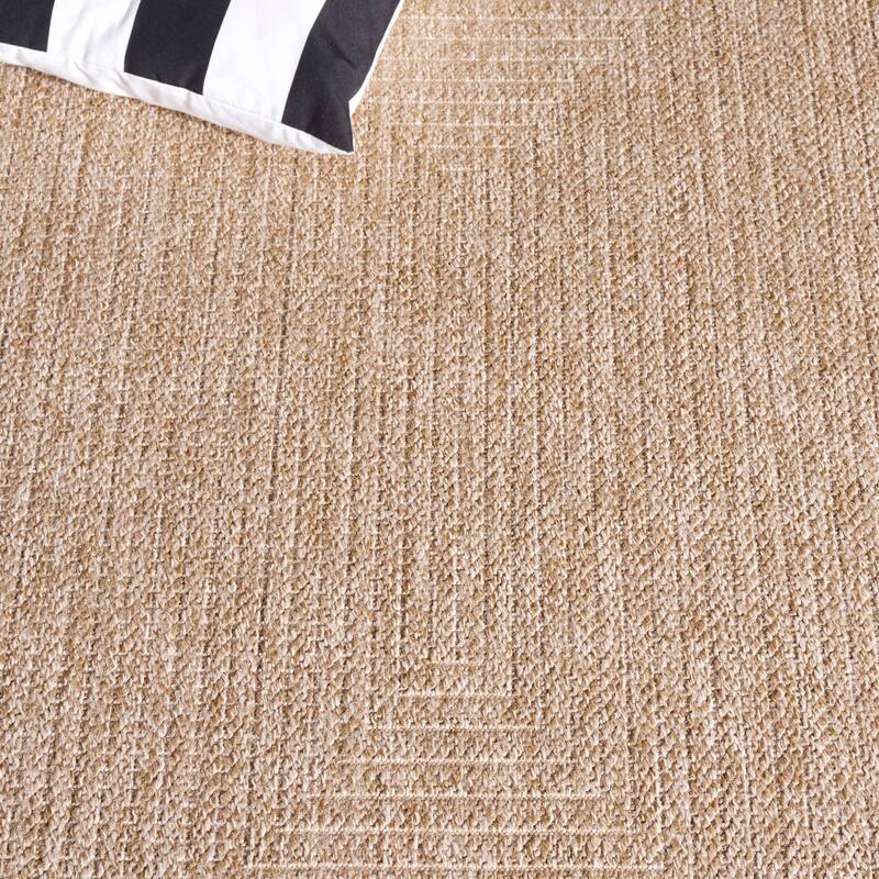 SAFAVIEH Retreat Yvonni Indoor/Outdoor Rug