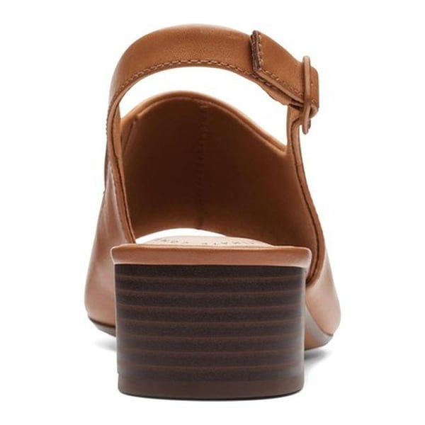 elisa kristie clarks