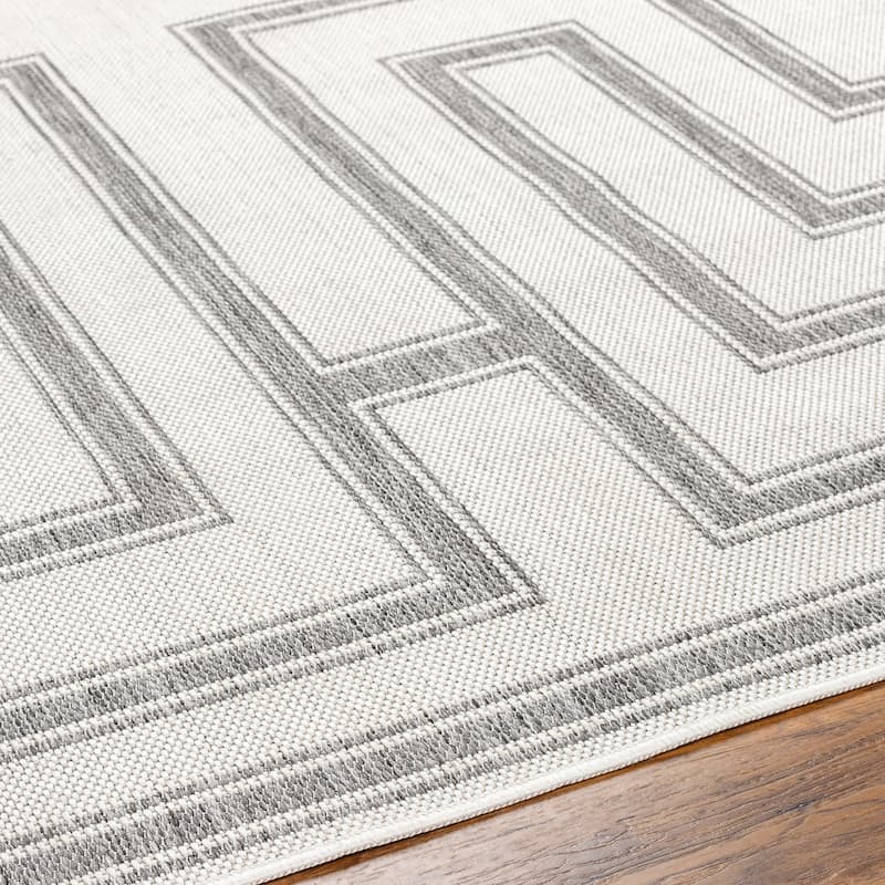 Livabliss Shuppo Indoor/ Outdoor Scrollwork Area Rug