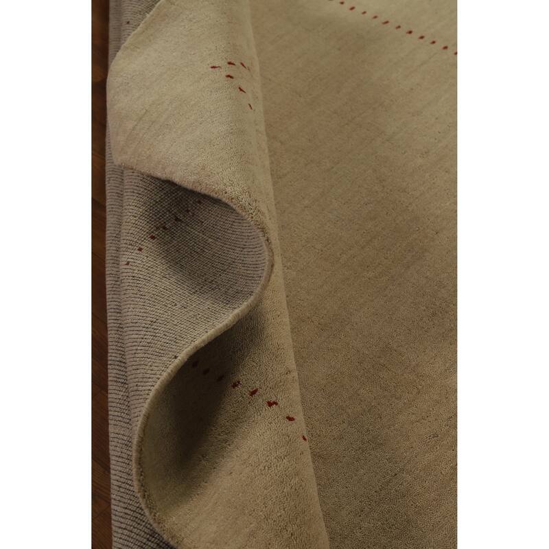 Hand Knotted Oriental 100% Wool Carpet Tribal Tribal Beige & Ivories Gabbeh Area Rug - 7' 9'' X 5' 7''