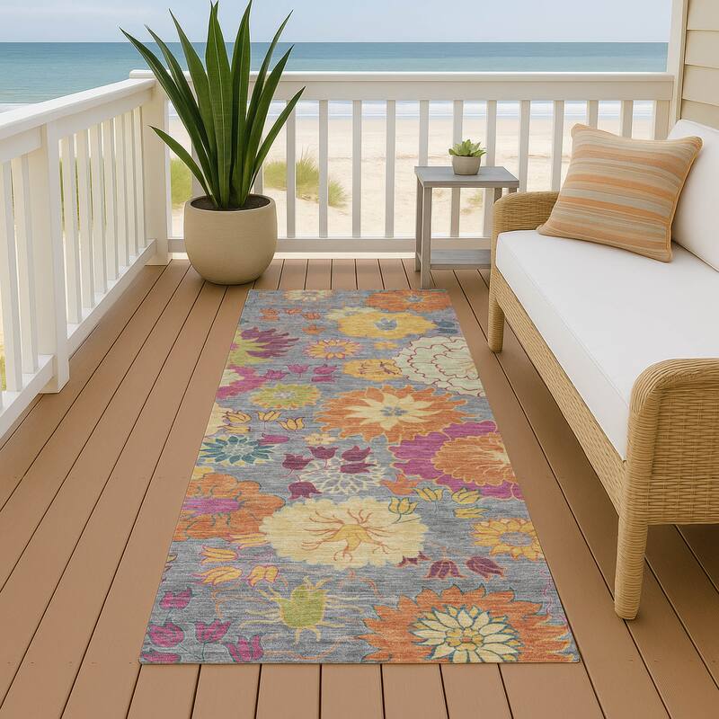 Machine Washable Indoor/ Outdoor Modern Floral Chantille Rug - Gray - 2'3" x 7'6"