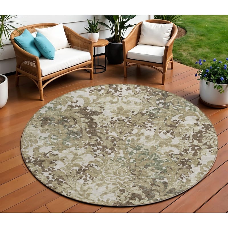 HomeRoots Floral Transitional Rectangle Outdoor Rug - 8' Round