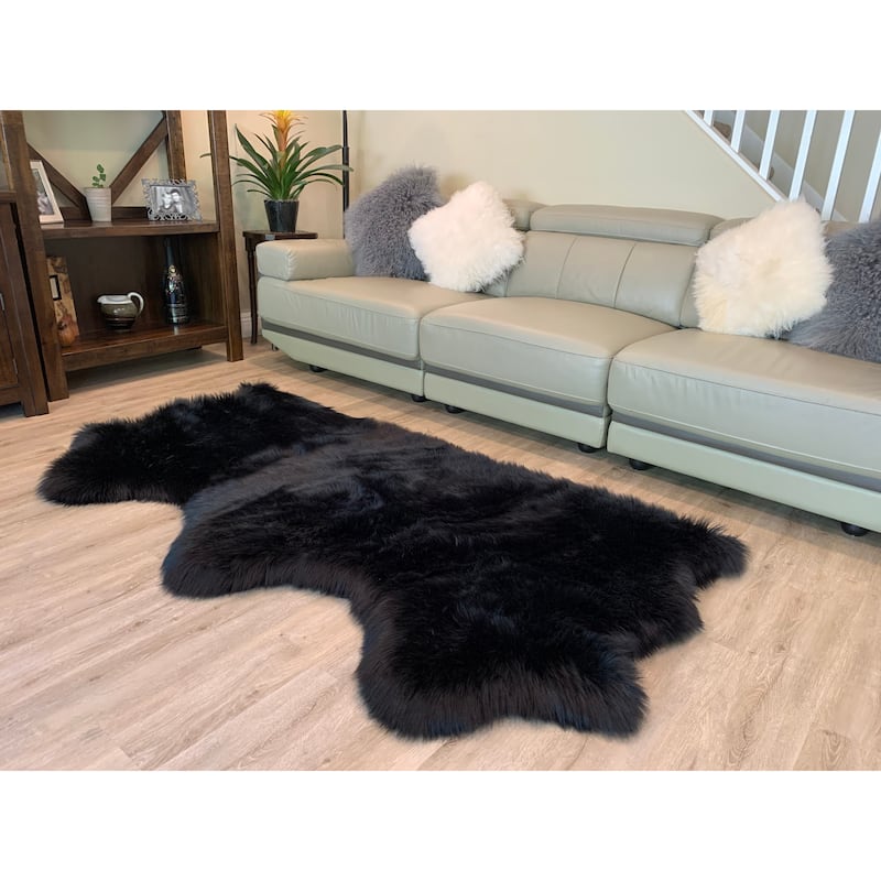 Ovella Home Premium Luxurious Faux Sheepskin 3-Pelt Plush Shag Area Rug - 3' x 5'6' - 3' x 6'
