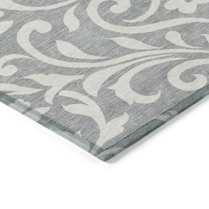 Machine Washable Indoor/ Outdoor Chantille Traditional Rug