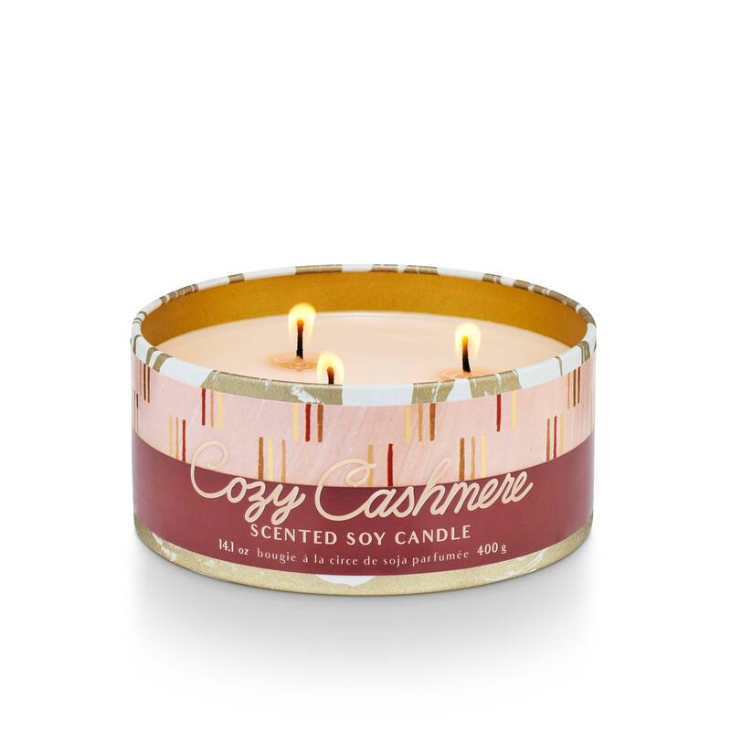 Tried & True Holiday Cozy Cashmere Candle