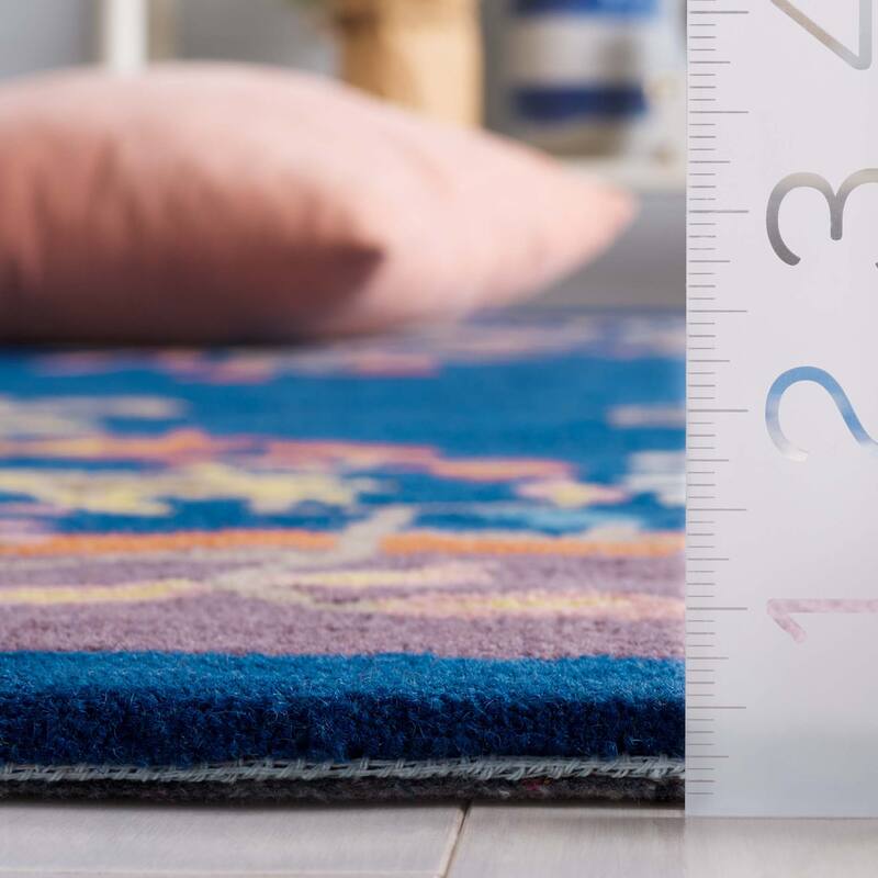 SAFAVIEH Handmade Metro Iroda French Country Wool Rug