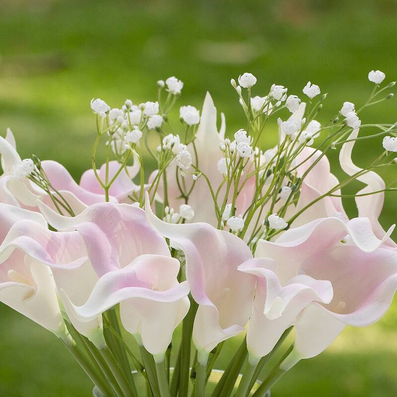 Enova Home 18 Mixed Artificial Real Touch Lily Flower Arrangement in Clear Glass Vase with Faux Water for Home Wedding