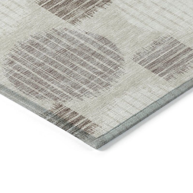 Machine Washable Indoor/ Outdoor Chantille Contemporary Dotty Rug