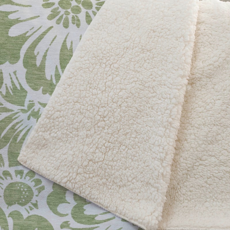 Premium Machine Washable Modern Floral Sherpa Throw Blanket