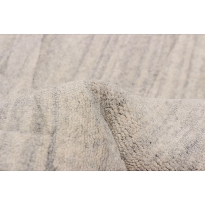 ECARPETGALLERY Hand Loomed Kashkuli Gabbeh Light Grey Wool Rug - 5'7 x 7'9