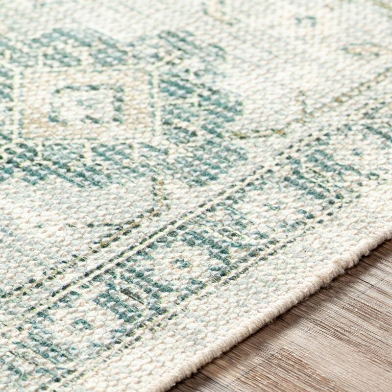 Livabliss Zainab Vintage Medallion Area Rug