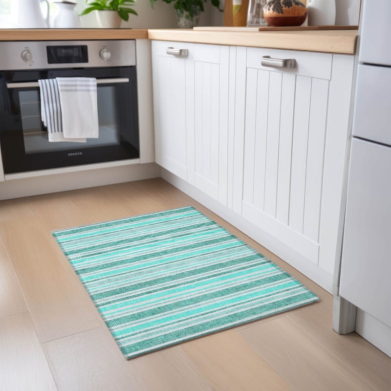 Machine Washable Indoor/ Outdoor Thin Cabana Stripe Chantille Rug