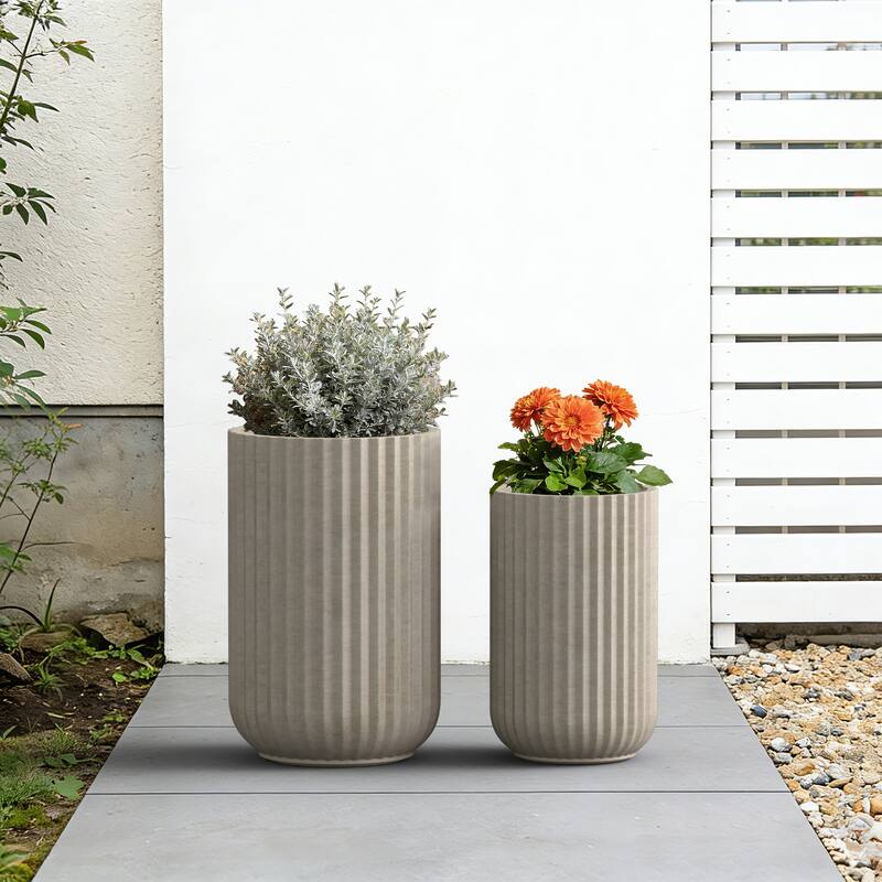 Concrete Tall Round Ribbed Design Planter with Drainage Hole